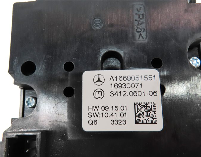 Thumbnail 8: 2014 MERCEDES GL450 (X166) DSR AIR SUSPENSION HEIGHT ADJUST ADJUST SWITCH BUTTON