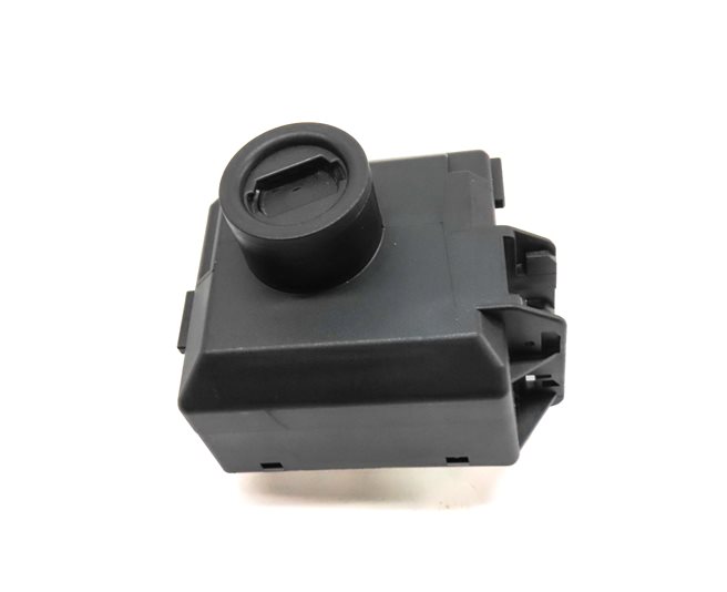 Thumbnail 2: 2014 MERCEDES GL ML CLASS (W166 X166) FRONT DASH IGNITION SWITCH KEY MODULE