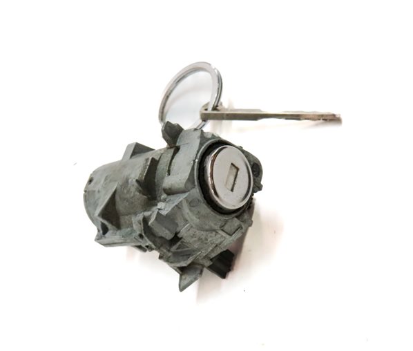 Thumbnail 3: 2014 MERCEDES GL450 (X166) FRONT LEFT DRIVER DOOR LOCK CYLINDER w/ KEY