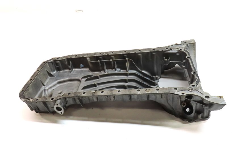 Thumbnail 6: 2012-2020 MERCEDES E550 GL450 GL550 ML550 SL550 CLS550 4.6L V8 UPPER OIL PAN