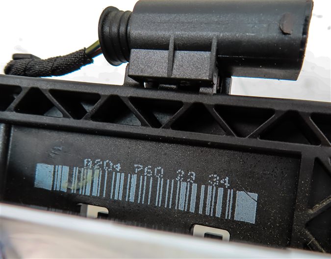Thumbnail 6: 14-20 E GL ML SL (W166 W212 X166) FRONT LEFT DRIVER KEYLESS DOOR HANDLE (Black)