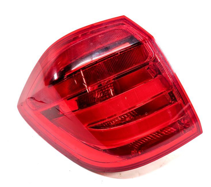 Thumbnail 3: 13-16 MERCEDES GL (X166) REAR LEFT DRIVER OUTER TAILLIGHT BRAKE LIGHT LAMP