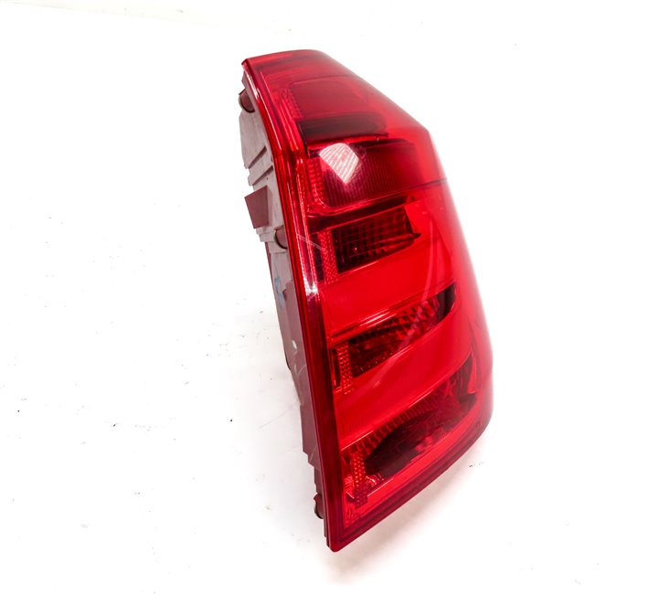 Thumbnail 4: 13-16 MERCEDES GL (X166) REAR RIGHT PASSENGER OUTER TAILLIGHT BRAKE LIGHT LAMP