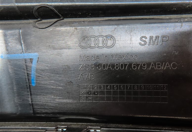 Thumbnail 8: 18-20 AUDI Q5 FY 80A FRONT LEFT DRIVER GRILLE w/ PDC w/o S-LINE OR ADAPT CRUISE