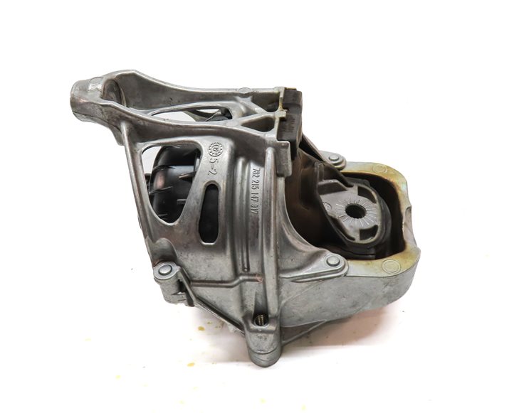 Thumbnail 3: 2019 AUDI Q5 (FY 80A) 2.0L (DJYA) RIGHT PASSENGER ENGINE MOTOR MOUNT