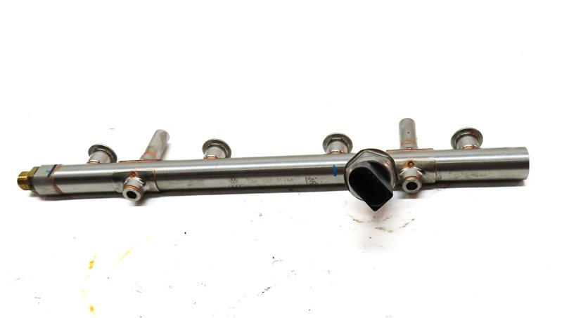 Thumbnail 2: 2019 AUDI Q5 (FY 80A) 2.0L (DJYA) ENGINE MOTOR FUEL RAIL w/ PRESSURE SENSOR