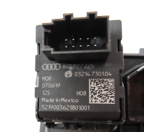 Thumbnail 9: 19 AUDI Q5 (FY 80A) AUTO TRANSMISSION SHIFT INDICATIOR TRIM w/ PARK BRAKE SWITCH