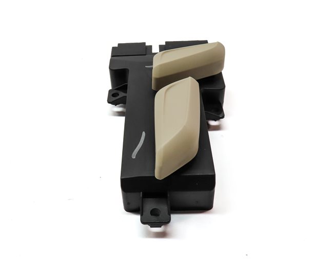 Thumbnail 4: 2019 AUDI Q5 (FY 80A) FRONT RIGHT PASSENGER SEAT POSITION ADJUST SWITCH (BEIGE)