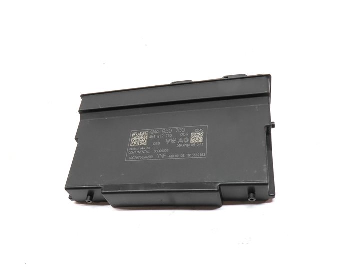 Thumbnail 2: 2019 AUDI Q5 (FY 80A) FRONT LEFT DRIVER SEAT CONTROL MODULE