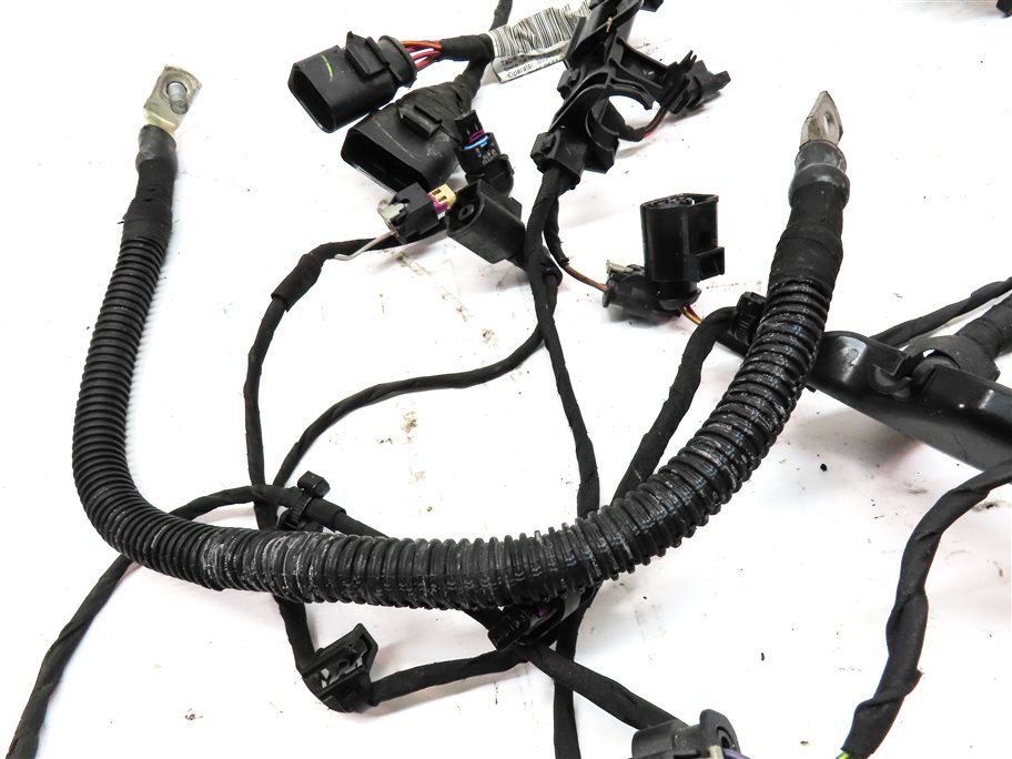 Thumbnail 8: 2019 AUDI Q5 (FY 80A) 2.0L (DJYA) ENGINE MOTOR WIRE WIRING HARNESS LOOM