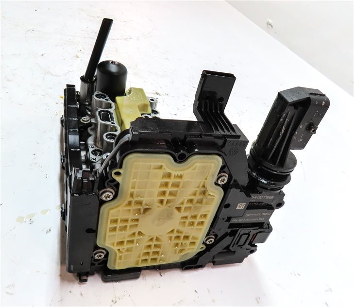 Thumbnail 3: 18-19 AUDI A5 Q5 (B8 8T FY 80A) 2.0L DSG TRANSMISSION VALVE BODY & MECHATRONIC