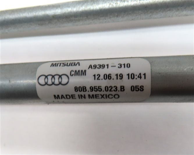 Thumbnail 8: 18-21 AUDI Q5 SQ5 (FY 80A) FRONT WINDSHIELD WIPER TRANSMISSION LINKAGE w/ MOTOR