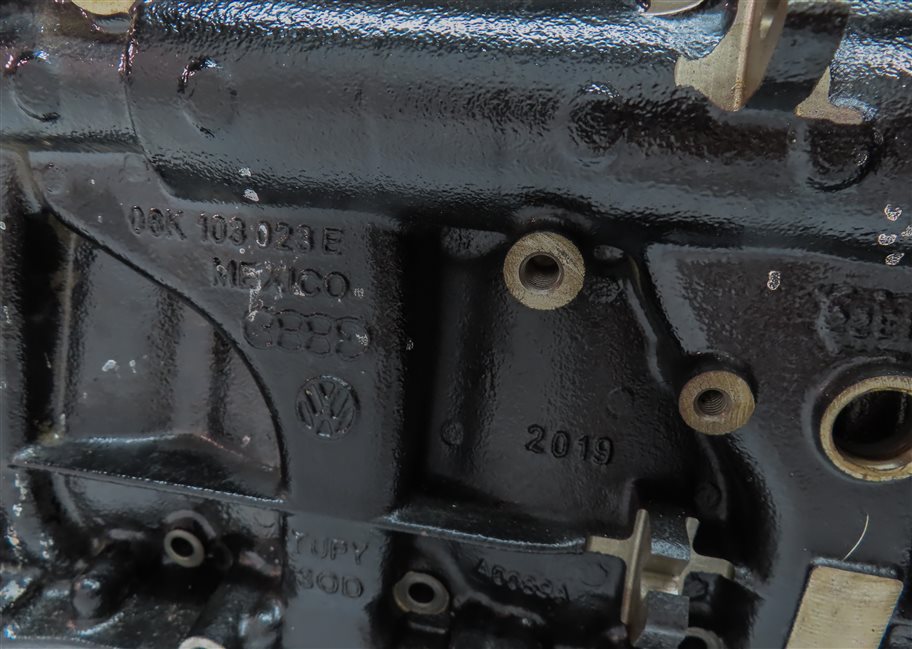 Thumbnail 7: 2019-2020 AUDI Q5 (FY 80A) 2.0L DJYA ENGINE MOTOR CYLINDER BLOCK (25k)
