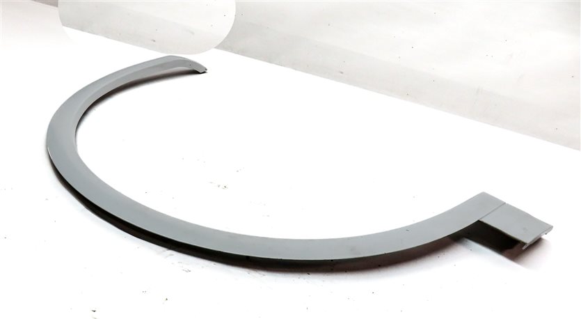 Thumbnail 2: 19 AUDI Q5 FY 80A FRONT RIGHT PASSENGER FENDER WHEEL WELL ARCH MOULDING (White)