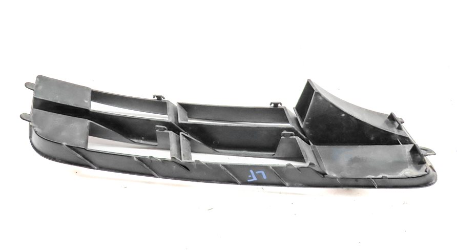 Thumbnail 6: 2011 AUDI Q7 (4L) FRONT LEFT DRIVER LOWER BUMPER AIR VENT GRILLE END