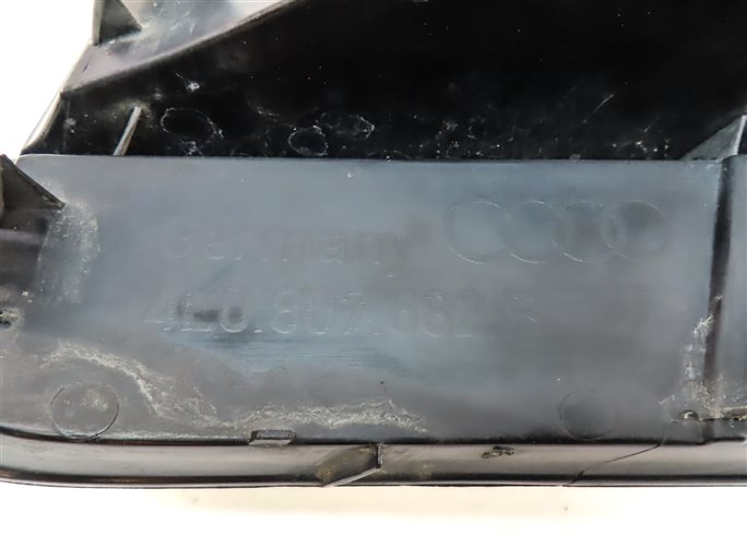 Thumbnail 8: 2011 AUDI Q7 (4L) FRONT RIGHT PASSENGER LOWER BUMPER AIR VENT GRILLE END