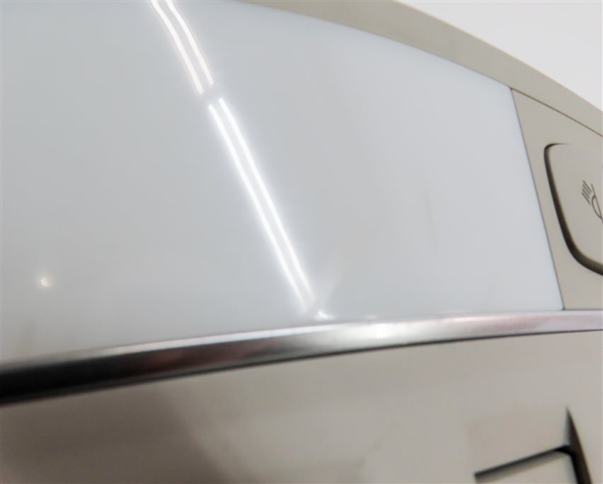 Thumbnail 13: 2011 AUDI Q7 (4L) FRONT INTERIOR DOME LIGHT LAMP w/ SUNROOF SWITCHES (Gray)