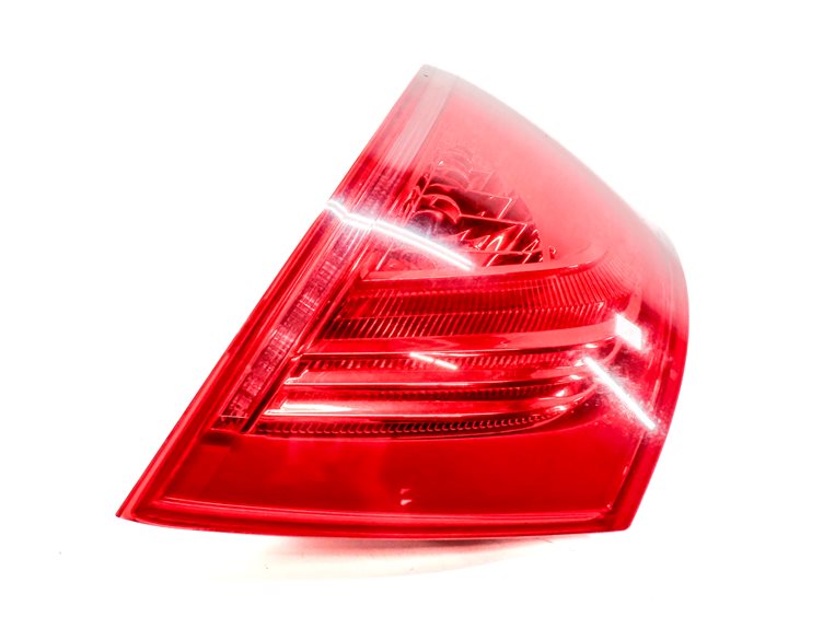 Thumbnail 4: 2010-2015 AUDI Q7 (4L) REAR LEFT DRIVER TAILLIGHT BRAKE LIGHT LAMP (LED)