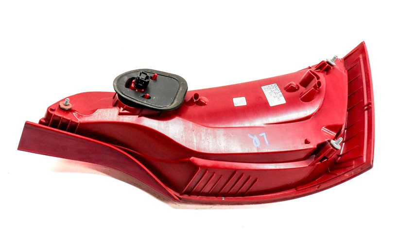 Thumbnail 5: 2010-2015 AUDI Q7 (4L) REAR LEFT DRIVER TAILLIGHT BRAKE LIGHT LAMP (LED)