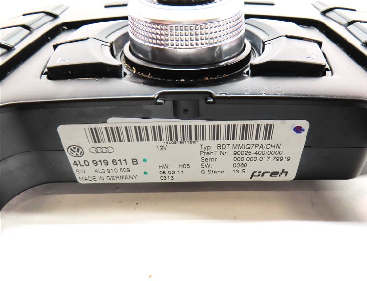 Thumbnail 8: 2010-2011 AUDI Q7 (4L) CENTER CONSOLE RADIO MMI NAVIGATION CONTROL SWITCH PANEL