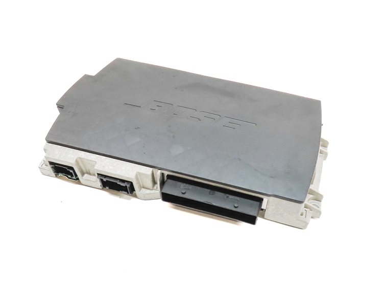 Thumbnail 2: 2010-2012 AUDI Q7 (4L) BOSE AUDIO AMP AMPLIFIER (4L0035223F / 4L0035223G)