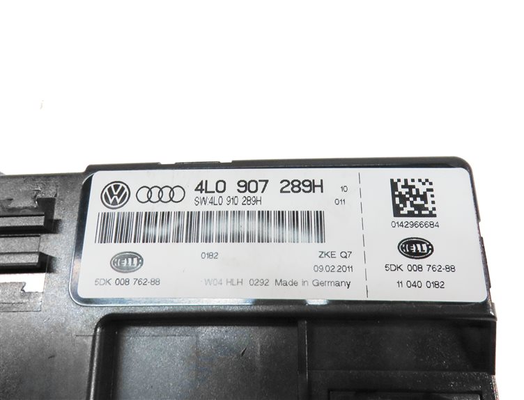 Thumbnail 6: 2011 AUDI Q7 (4L) COMFORT BODY CONTROL MODULE CENTRAL ELECTRONICS
