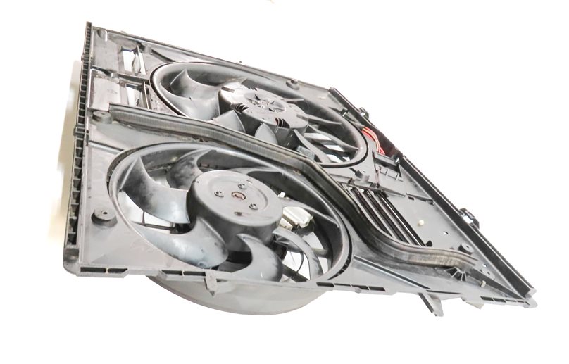 Thumbnail 3: 11-15 AUDI Q7 (4L) 3.0L ENGINE RADIATOR COOLING FAN (FOR MODELS w/ HITCH OPTION)