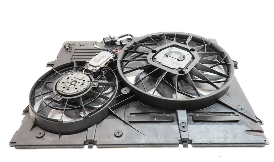 Thumbnail 6: 11-15 AUDI Q7 (4L) 3.0L ENGINE RADIATOR COOLING FAN (FOR MODELS w/ HITCH OPTION)