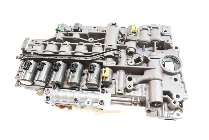 Thumbnail 9: 11-15 VW TOUAREG AUDI Q7 4L 3.0L TDI DIESEL AUTOMATIC TRANSMISSION VALVE BODY