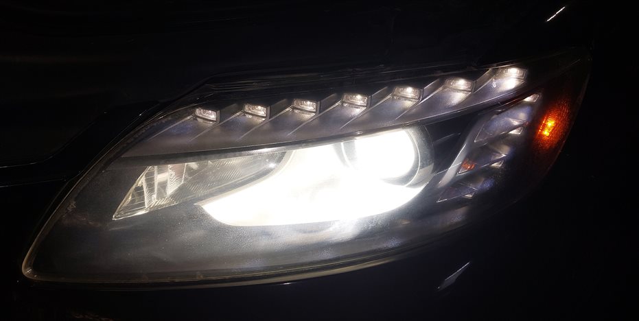 Thumbnail 2: 2010-2015 AUDI Q7 (4L) LEFT DRIVER XENON HID HEADLIGHT LIGHT LAMP (NON AFS)