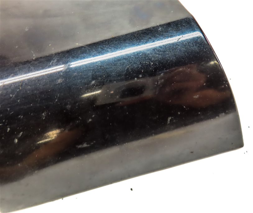 Thumbnail 10: 2011 AUDI Q7 (4L) FRONT LEFT DRIVER LOWER FENDER TRIM MOULDING (Black)
