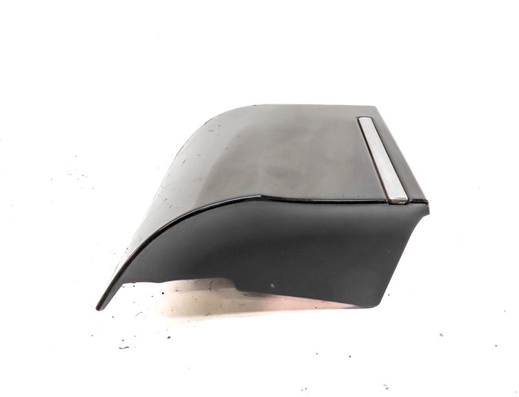 Thumbnail 3: 2011 AUDI Q7 (4L) FRONT LEFT DRIVER LOWER FENDER TRIM MOULDING (Black)
