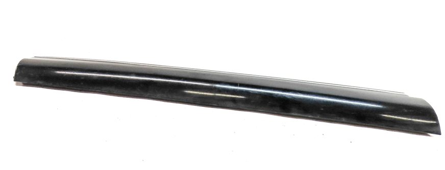 Thumbnail 5: 10-15 AUDI Q7 FRONT LEFT DRIVER LOWER DOOR TRIM MOULDING (w/out SLINE) (Black)