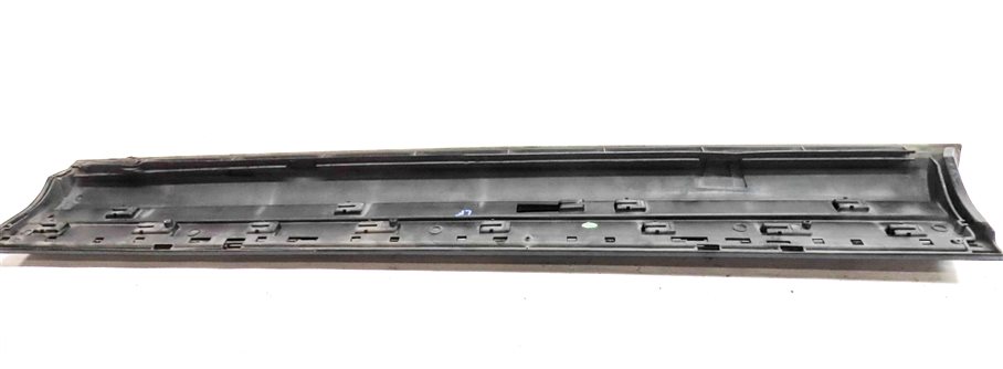 Thumbnail 6: 10-15 AUDI Q7 FRONT LEFT DRIVER LOWER DOOR TRIM MOULDING (w/out SLINE) (Black)