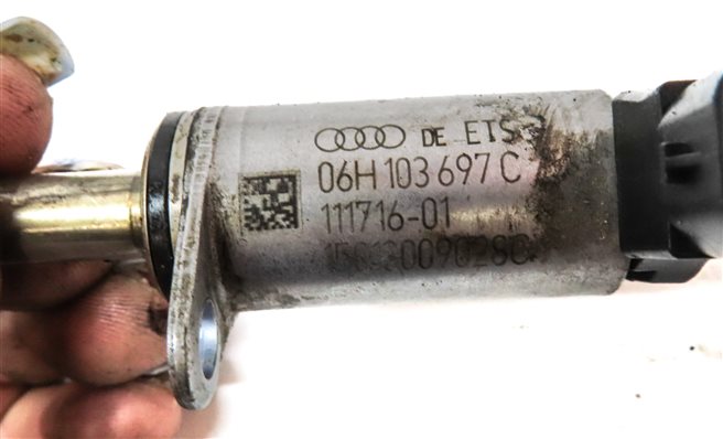 Thumbnail 6: 2015 AUDI Q5 (B8 8R) 2.0L (CPMB) ENGINE CAM SHAFT CAMSHAFT TIMING SOLENOID SET/8