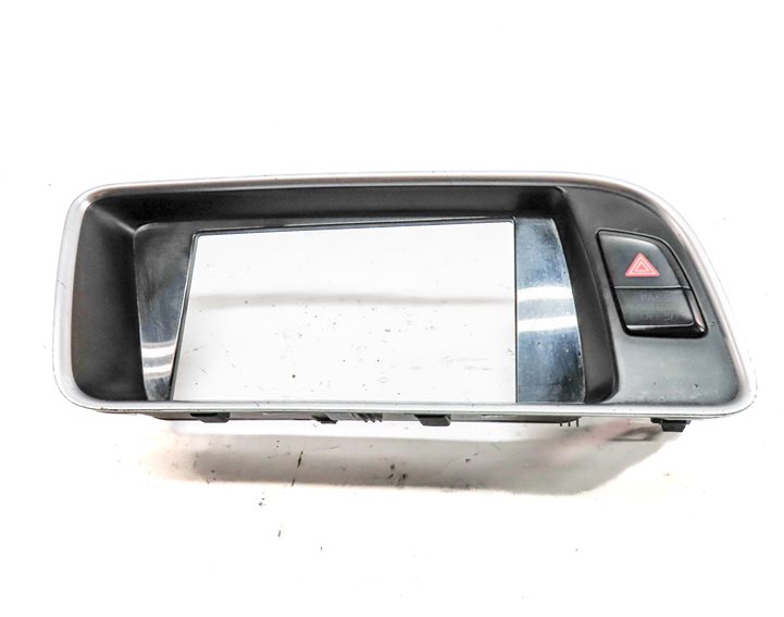 Thumbnail 2: 2015 AUDI Q5 (B8 8R) FRONT CENTER DASH INFORMATION SCREEN TRIM SURROUND
