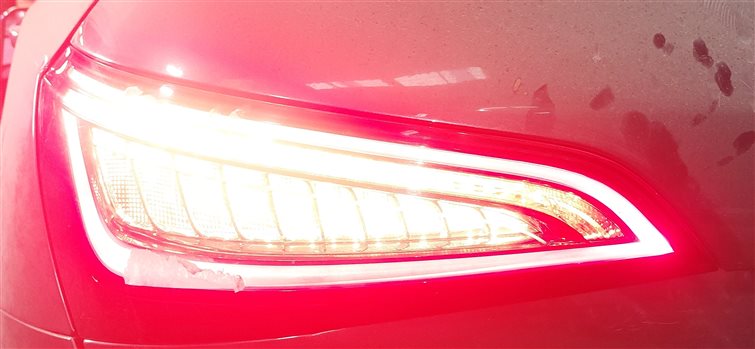 Thumbnail 2: 2013-2017 AUDI Q5 SQ5 (B8 8R) REAR LEFT DRIVER TAILLIGHT BRAKE LIGHT LAMP (LED)