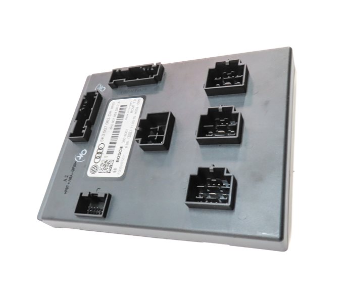Thumbnail 3: 2013-2017 AUDI Q5 SQ5 (B8 8R) ONBOARD POWER SUPPLY BODY CONTROL MODULE (BCM1)