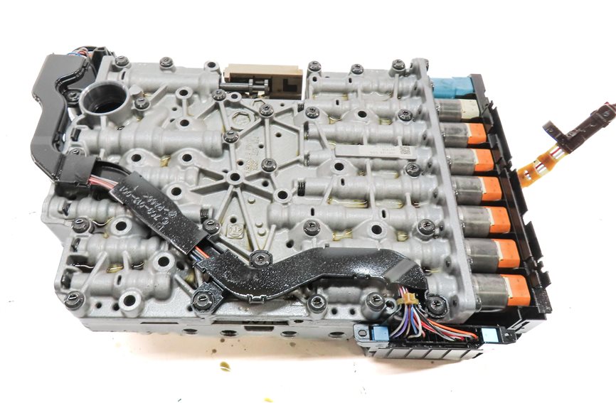 Thumbnail 6: 15-17 AUDI Q5 (B8 8R) 2.0L AWD AUTOMATIC TRANSMISSION VALVE BODY & MECHATRONIC