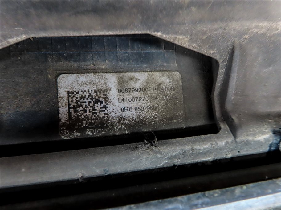 Thumbnail 7: 13-17 AUDI Q5 B8 8R FRONT RIGHT PASSENGER LOWER DOOR MOULDING TRIM PANEL (Gray)