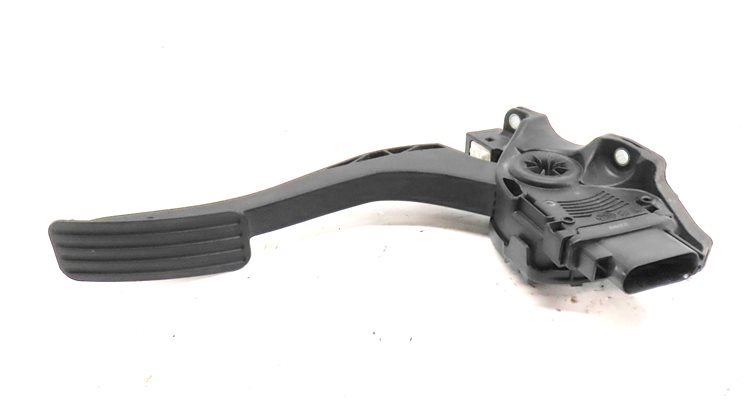 Thumbnail 2: 2010 LAND ROVER LR4 (L319) THROTTLE GAS ACCELERATOR PEDAL ASSEMBLY
