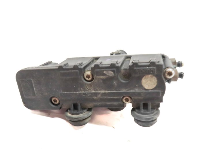 Thumbnail 6: 2010 LAND ROVER LR4 (L319) FRONT AIR RIDE SUSPENSION RELIEF VALVE BLOCK