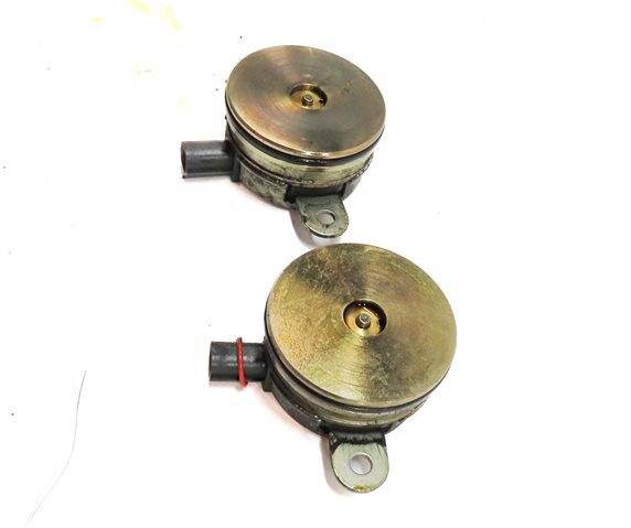 Thumbnail 3: 10 LAND ROVER LR4 L319 5.0L NON-SUPER RIGHT CAMSHAFT TIMING CONTROL VALVE SET/2