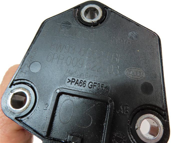 Thumbnail 5: 2010 LAND ROVER LR4 (L319) 5.0L NON-SUPER ENGINE MOTOR OIL LEVEL SENSOR