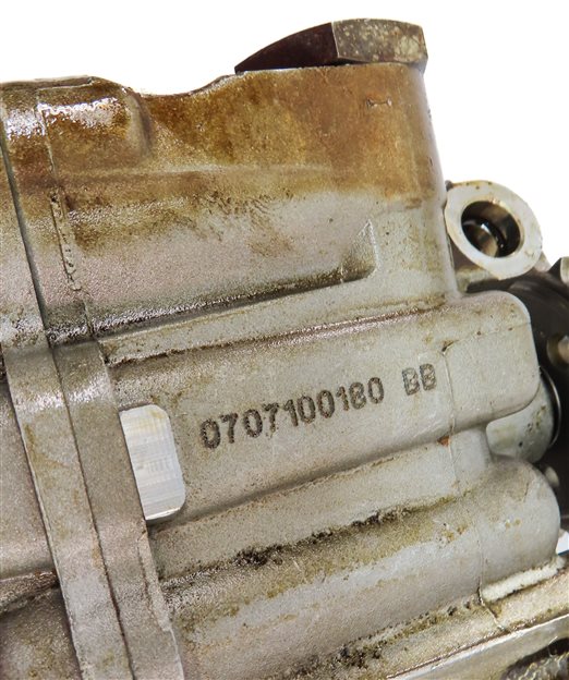 Thumbnail 8: 2010 LAND ROVER LR4 (L319) 5.0L NON-SUPER ENGINE MOTOR OIL FLUID PUMP ASSEMBLY