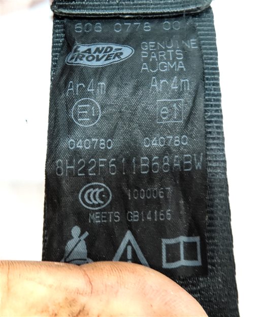 Thumbnail 7: 10 LAND ROVER LR4 (L319) REAR 2ND ROW LEFT CENTER RIGHT SEATBELT RETRACTOR SET/3