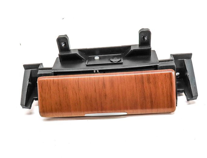 Thumbnail 2: 2010 LAND ROVER LR4 (L319) FRONT CENTER CONSOLE ASHTRAY w/ WOOD TRIM