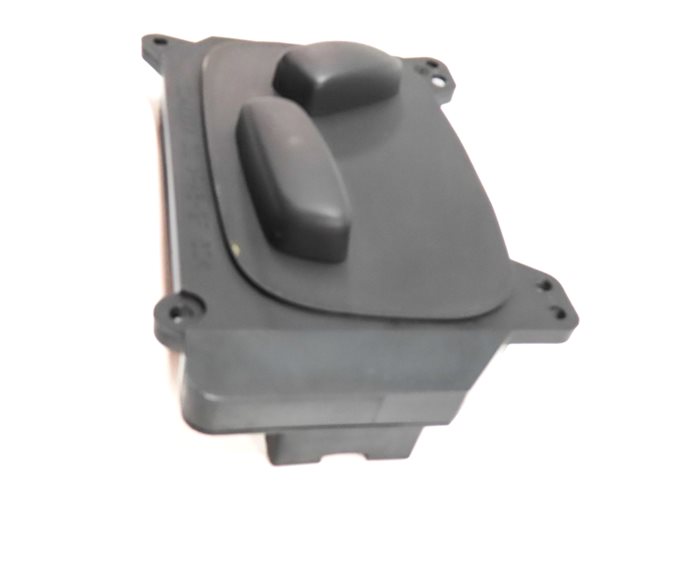 Thumbnail 4: 2010 LAND ROVER LR4 (L319) FRONT RIGHT PASSENGER SEAT POSITION ADJUST SWITCH