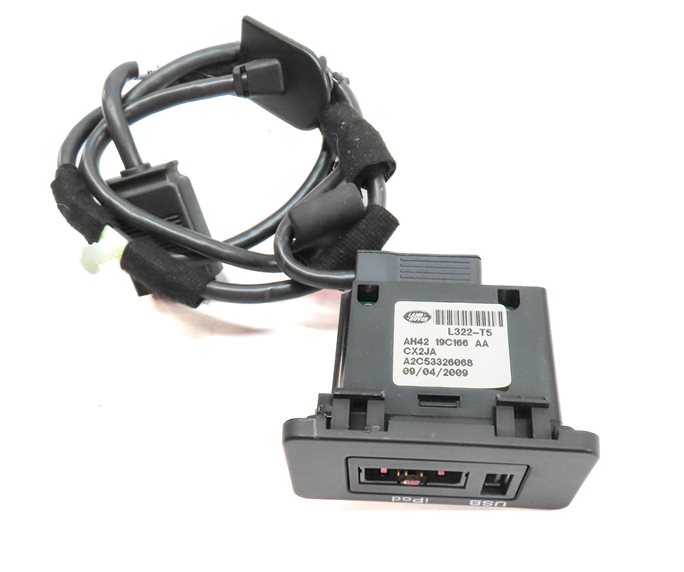 Thumbnail 6: 2010 LAND ROVER LR4 (L319) USB iPOD PLUG PORT PANEL w/ WIRE WIRING HARNESS