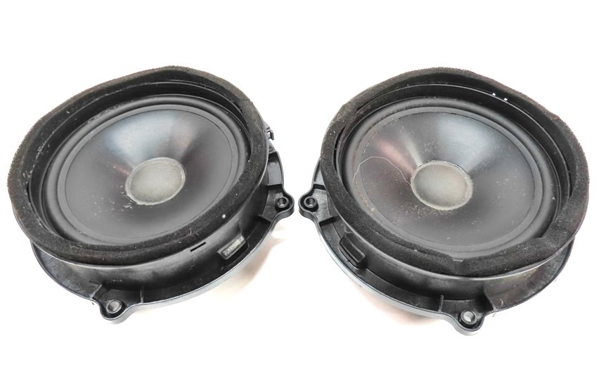 Thumbnail 5: 2010 LAND ROVER LR4 (L319) STEREO HARMAN KARDON SOUND SYSTEM SPEAKER SET/9